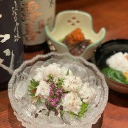 只今の季節は、ハモがおすすめ。