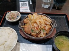 もつ焼きランチ。
