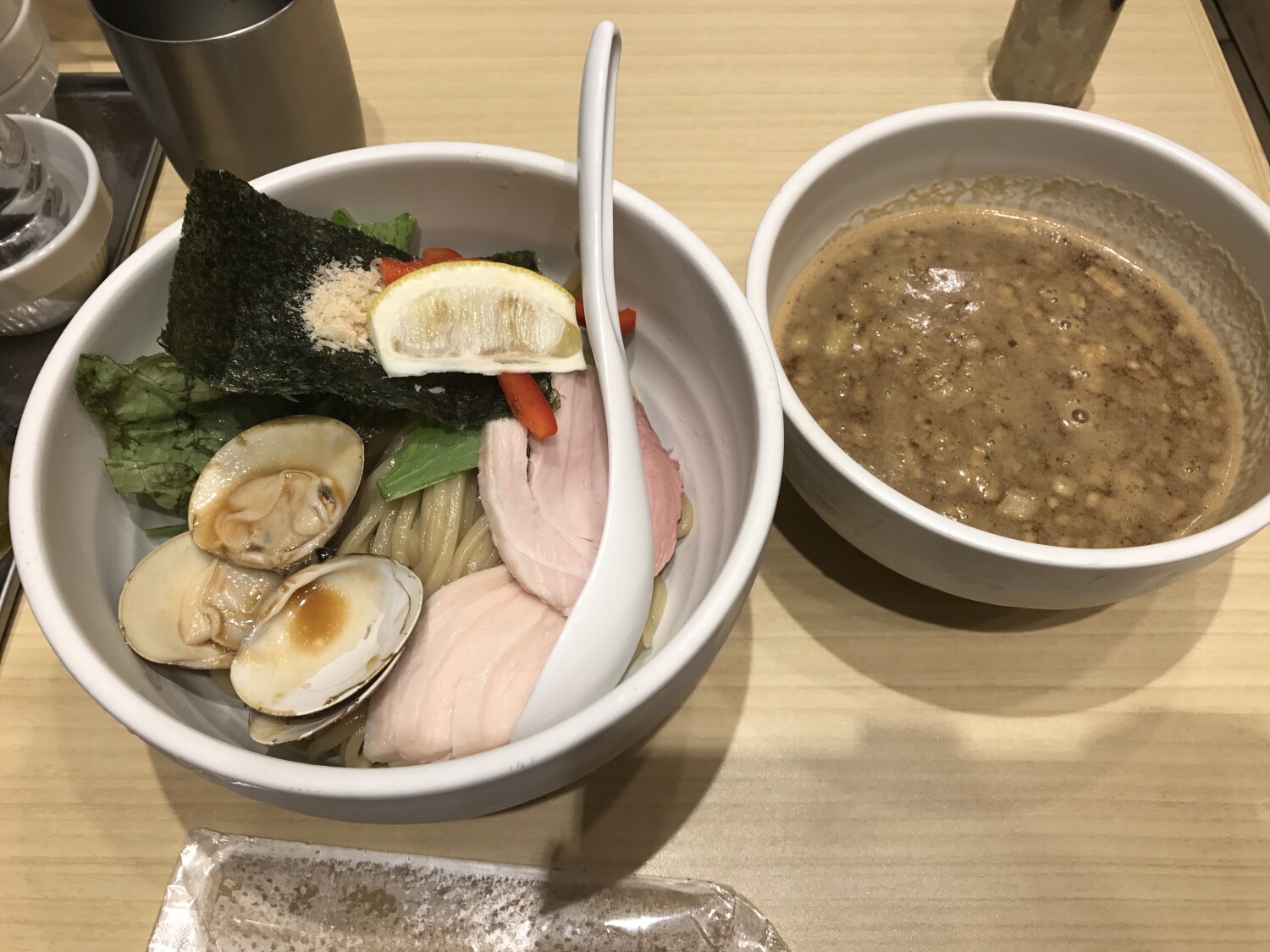 むぎとオリーブ 日本橋店 三越前 ラーメン のグルメ情報 ヒトサラ