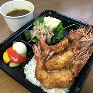 期間限定テイクアウトメニュー「こんな時だからこそカレー」