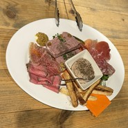 熟成和牛ステーキグリルド エイジング・ビーフ 神田淡路町店