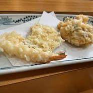天ぷら　新宿つな八　総本店