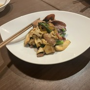 CHINESE　DINING　結彩