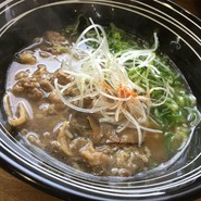 くろ(牛肉ラーメン )