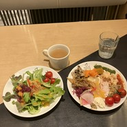 ビストロ カラト