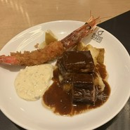 ビストロ カラト