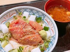 吟醸マグロ金山