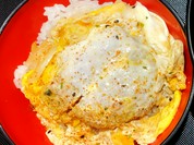ランチ蕎麦にはミニカツ丼が欲しくなる