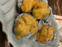 北海道ウニの乗っけ寿司