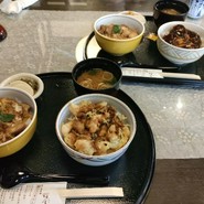 ひつまぶし稲生 小牧小針店