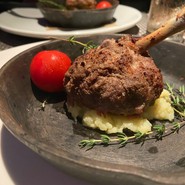 ステーキ&カジュアルフレンチイタリアン Tiger Gang