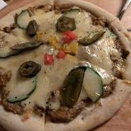 サバカレーピザ