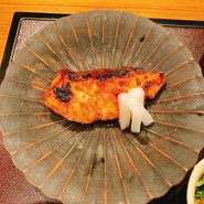 日本橋　逢坂