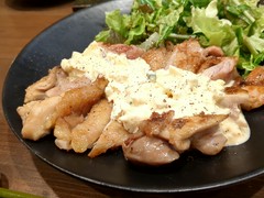 囲炉裏炭火焼き　湊
