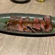 地鶏と餃子の創作居酒屋　コモンダイニング　四条烏丸