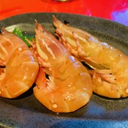 紹興酒に漬けたボタンエビ