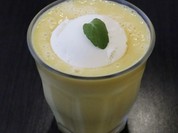 カフェ フロインドリーブ 本店