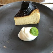 ARTCAFEBAR SEASAW