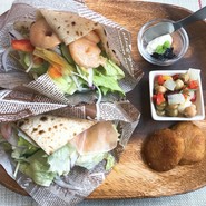 ピタパンプレート