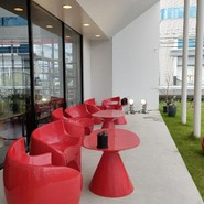 Le　Point　Rouge