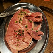 ほるもん酒場サモエド秋田駅前店