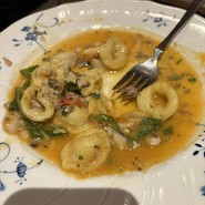 ヴィア　デッラ　キエーザ