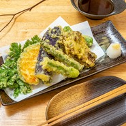 季節の野菜天ぷら盛り合わせ