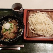 玉ねぎ　つけ麺　華