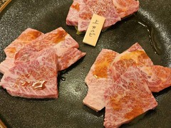 上カルビ三人前