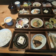 暖場　さん亀