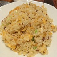 こちらはセットの半チャーハン！