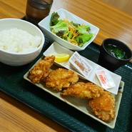 から揚げ定食