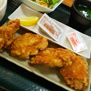 から揚げ定食