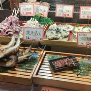 黒潮市場 塩干物特産 恵比須屋