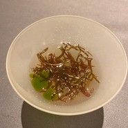プレゼンテ スギ（PRESENTE Sugi）