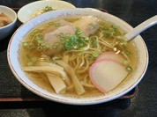 名代 中華そば 山金 新見店