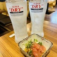 神戸海鮮居酒屋　三宮高架下市場