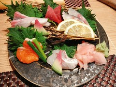 極　じらいや　