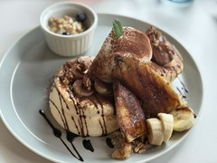 Cafe　蒼　広島駅前店