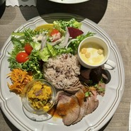 UNO cafe
