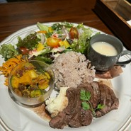 UNO cafe