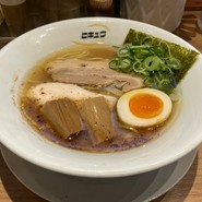麺 ヒキュウ 六甲道店