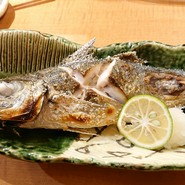 あじ塩焼き