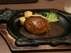 チーズハンバーグ