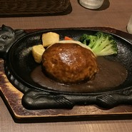 チーズハンバーグ