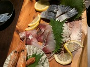 飯屋　真侍