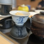 お茶碗が鳥獣戯画！