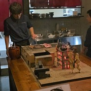 真鯛の頭をじっくり焼いてます