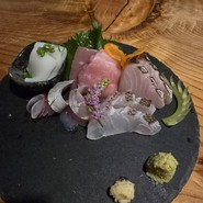 刺身盛合せ最高です