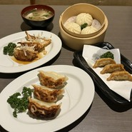 餃子食べ放題専門店 新宿無限餃子